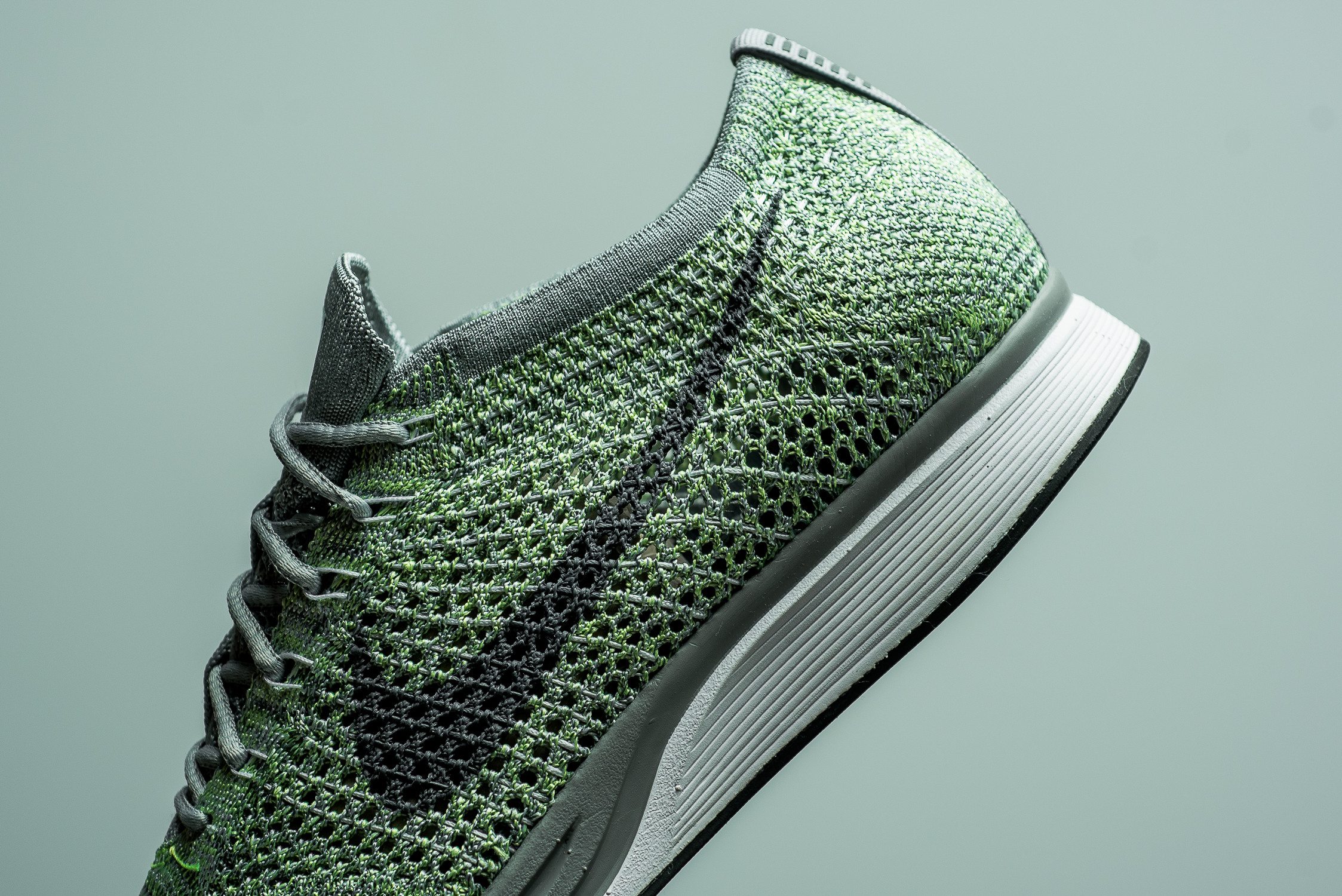 Nike Flyknit Racer "Ghost Green"