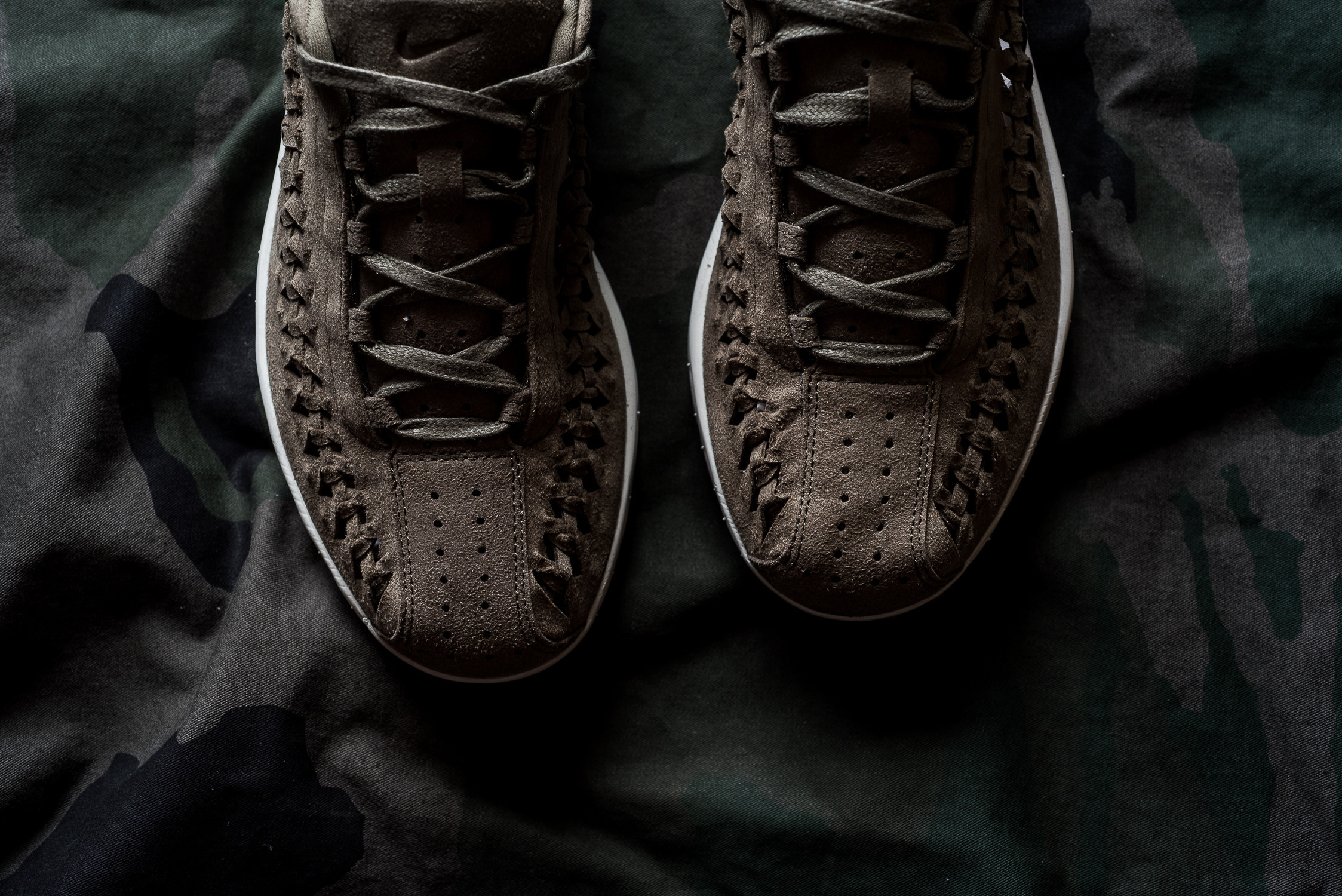 Nike mayfly woven olive online