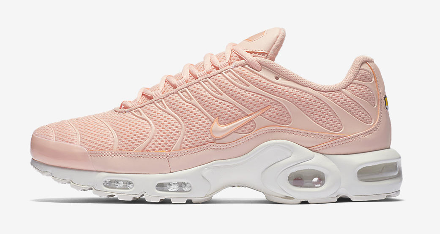 nike air max plus light pink