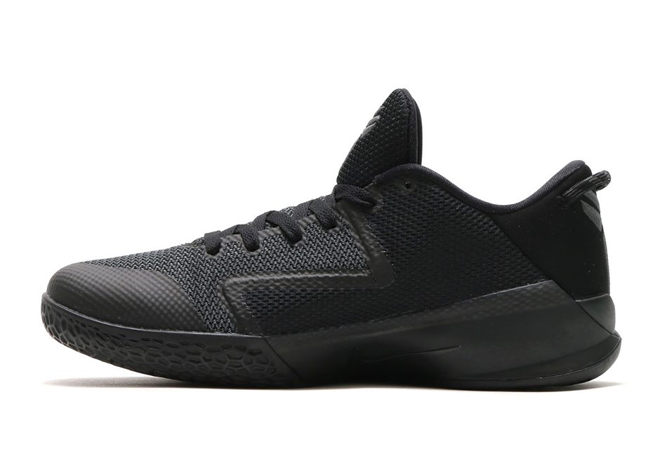 Nike Kobe Venomenon 6 "Triple Black"