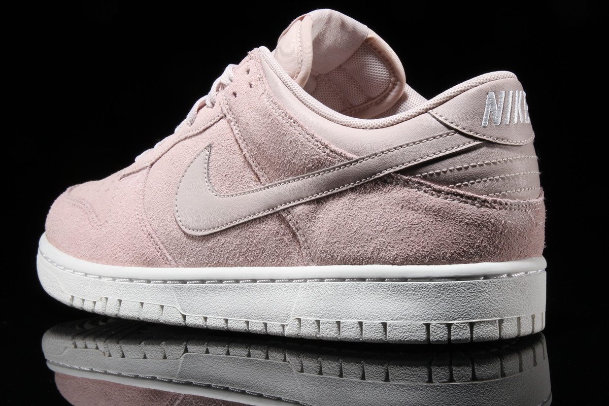 Nike Dunk Low "Silt Red"