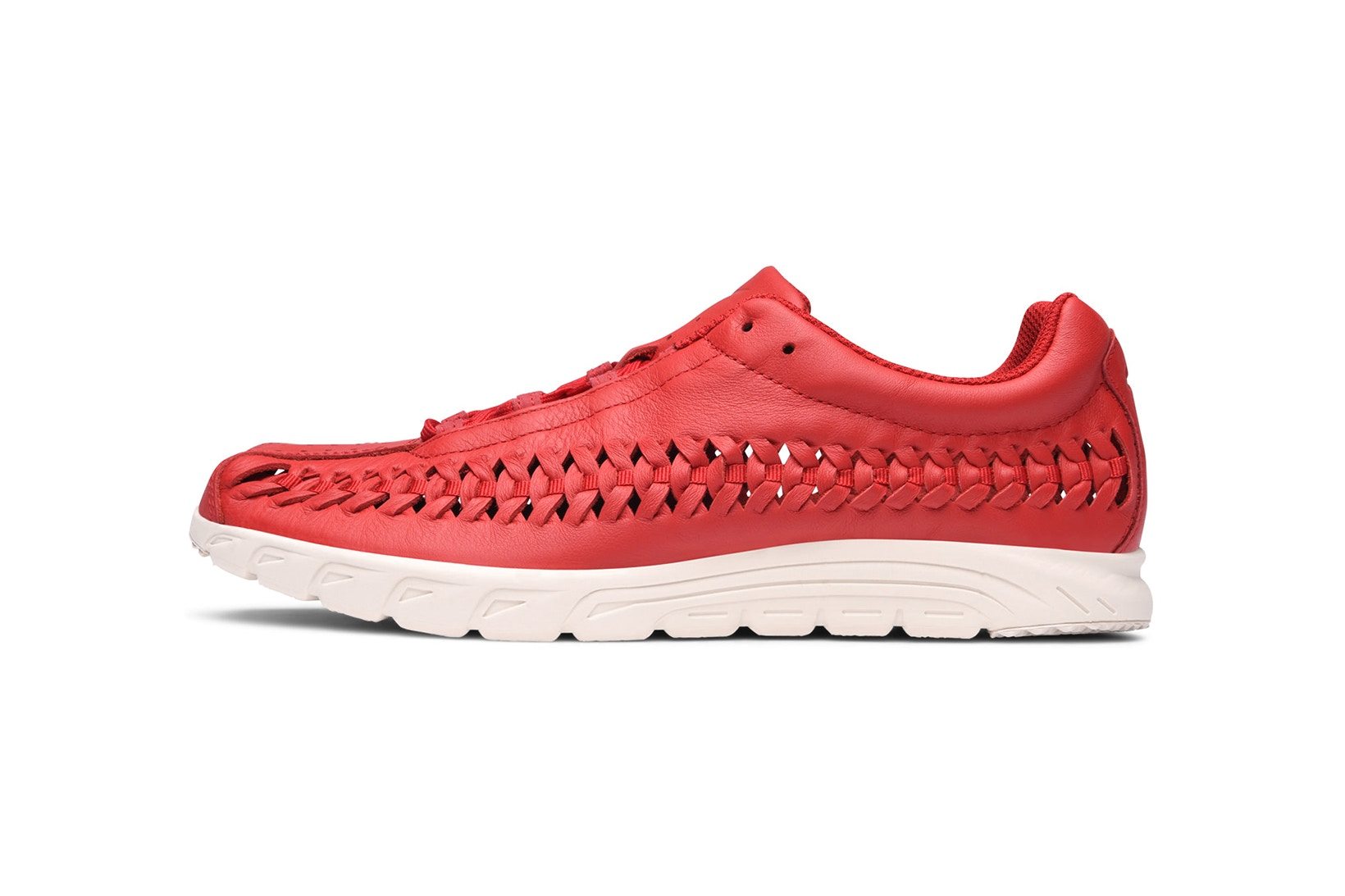Nike Mayfly Woven "Independence Day" Pack