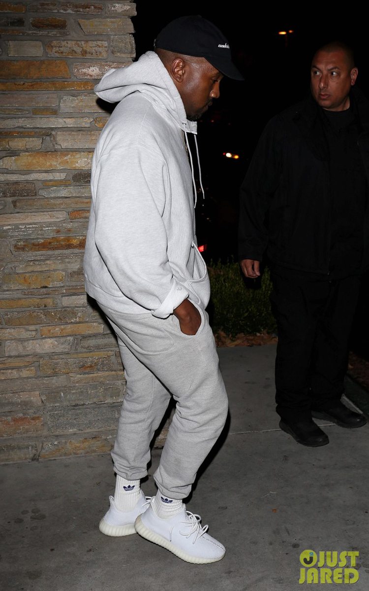 Kanye west cheap wearing yeezy 500