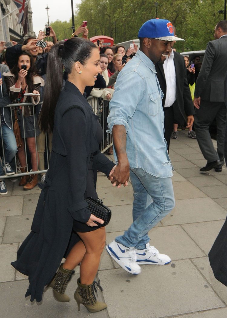 kanye wearing nike