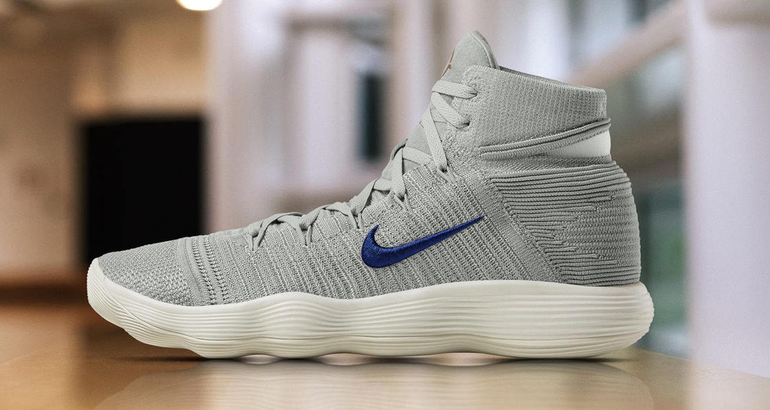 Hyperdunk flyknit white deals