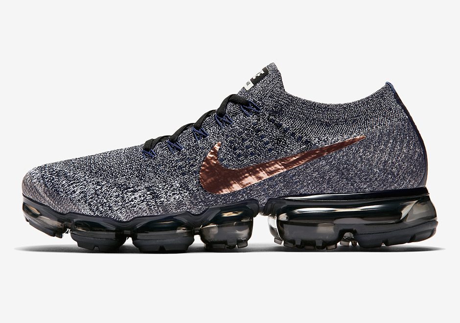 Vapormax july top