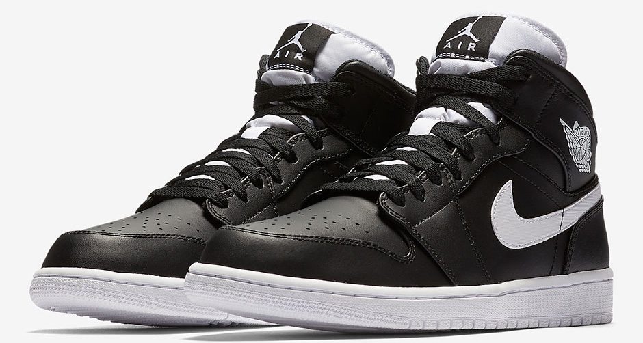 Air Jordan 1 Mid Black/White