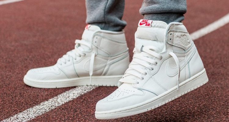 Air Jordan 1 "Sail"