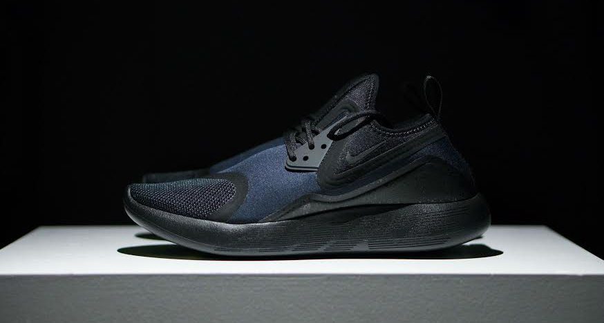 Nike Lunarcharge Black/Dark Obsidian