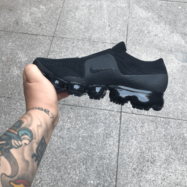vapormax with the strap