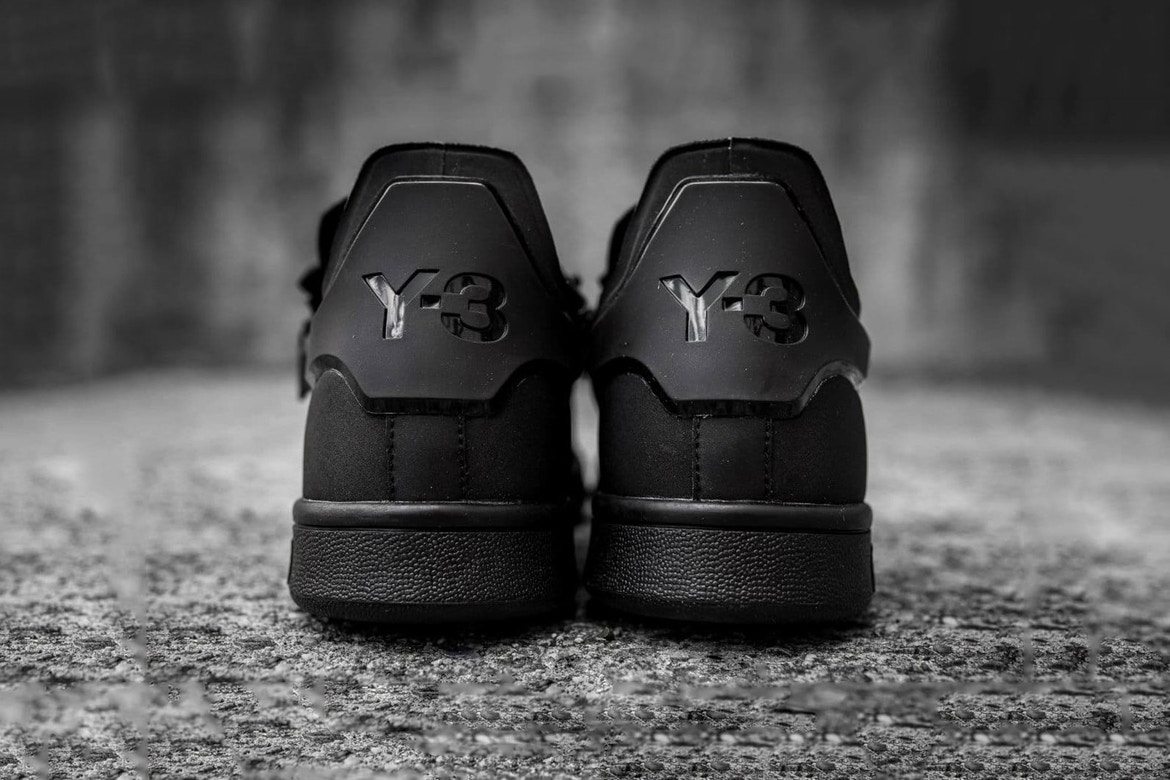 adidas Y-3 Stan Zip "Triple Black"