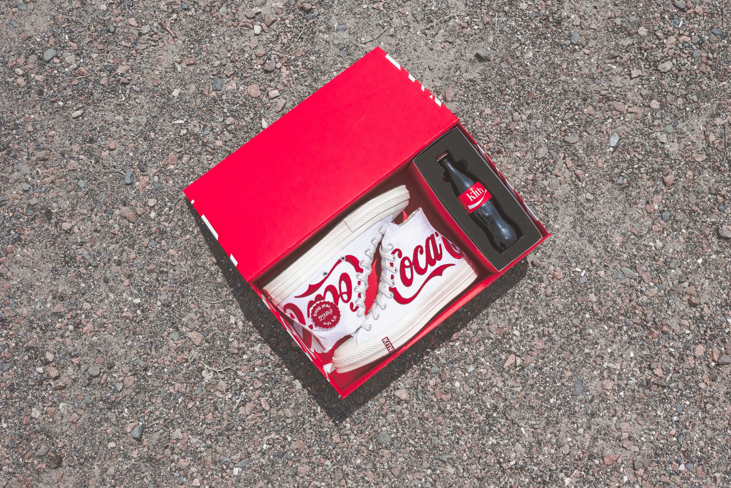 Kith x Coca-Cola x Converse Chuck Taylor All Star '70
