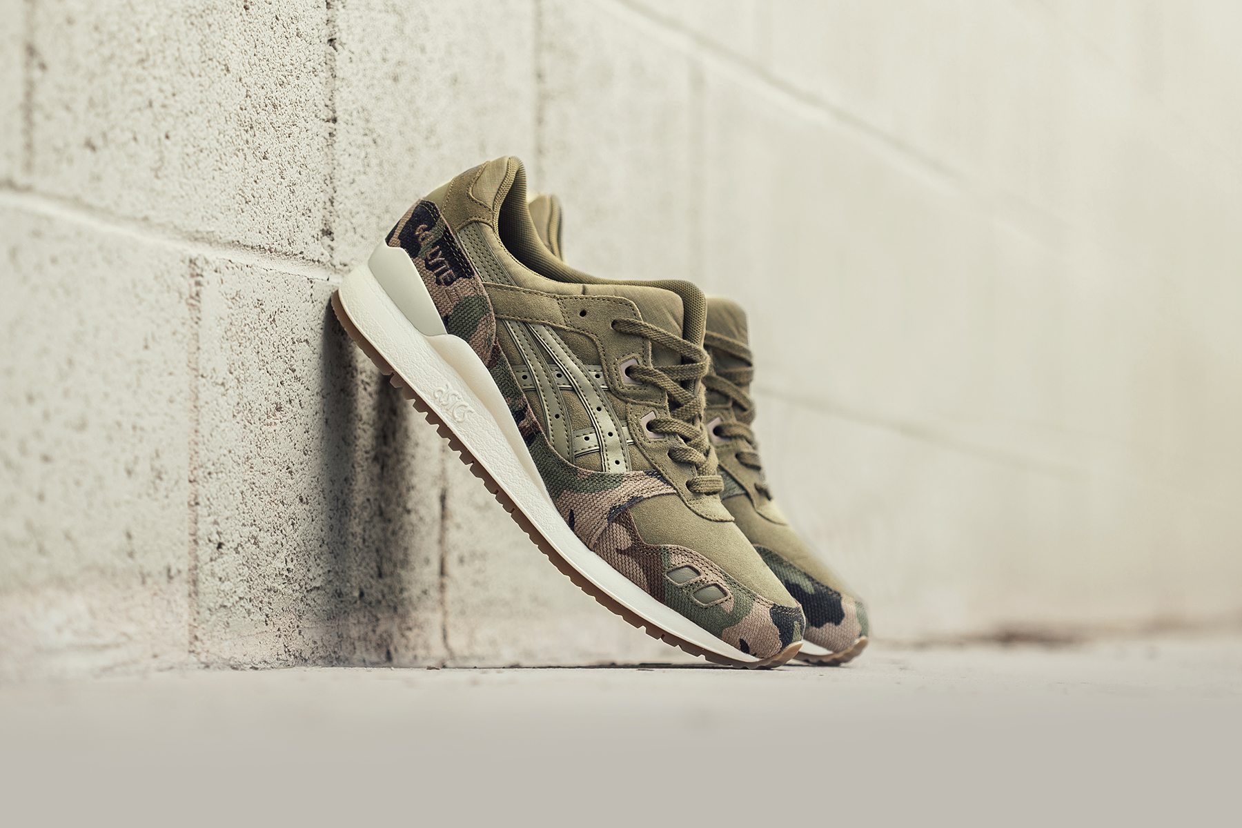 Asics gel lyte shop iii martini olive