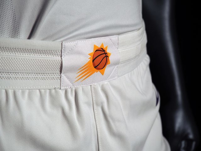 Phoenix Suns 2017-2018 Nike Uniforms