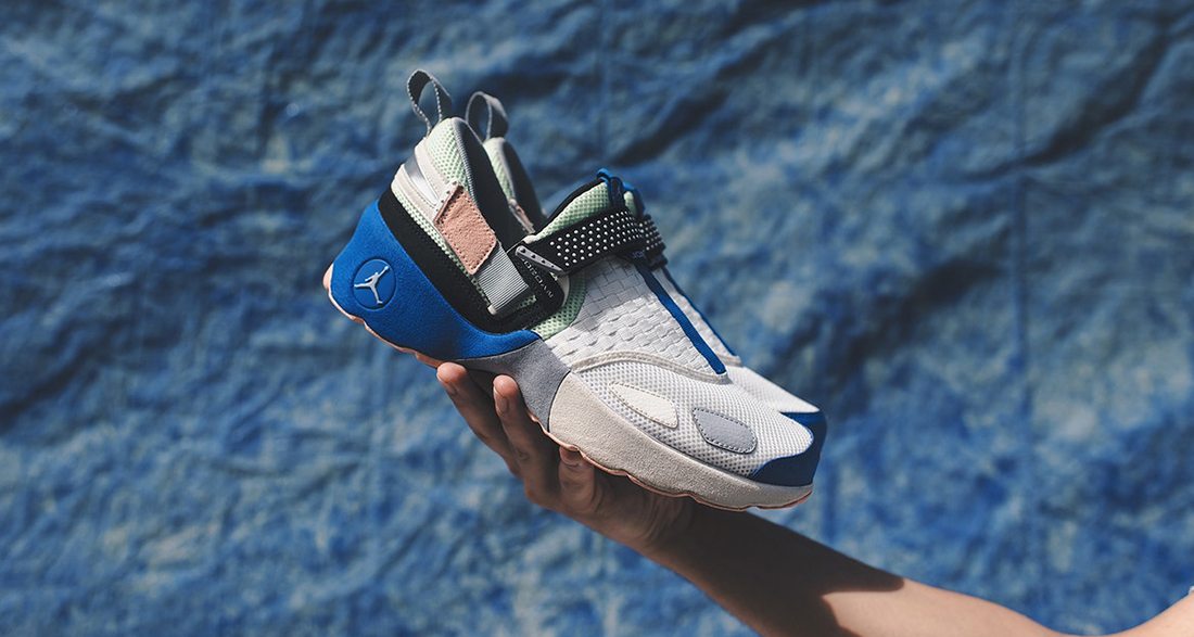 Jordan Trunner LX "Cactus Jack"