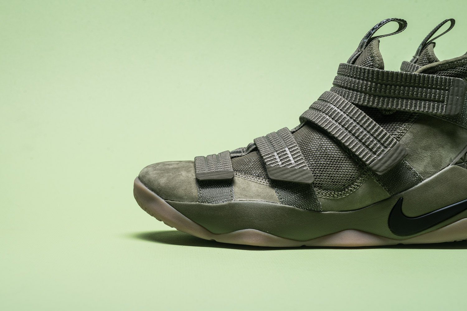 Nike LeBron Soldier 11 "Olive"