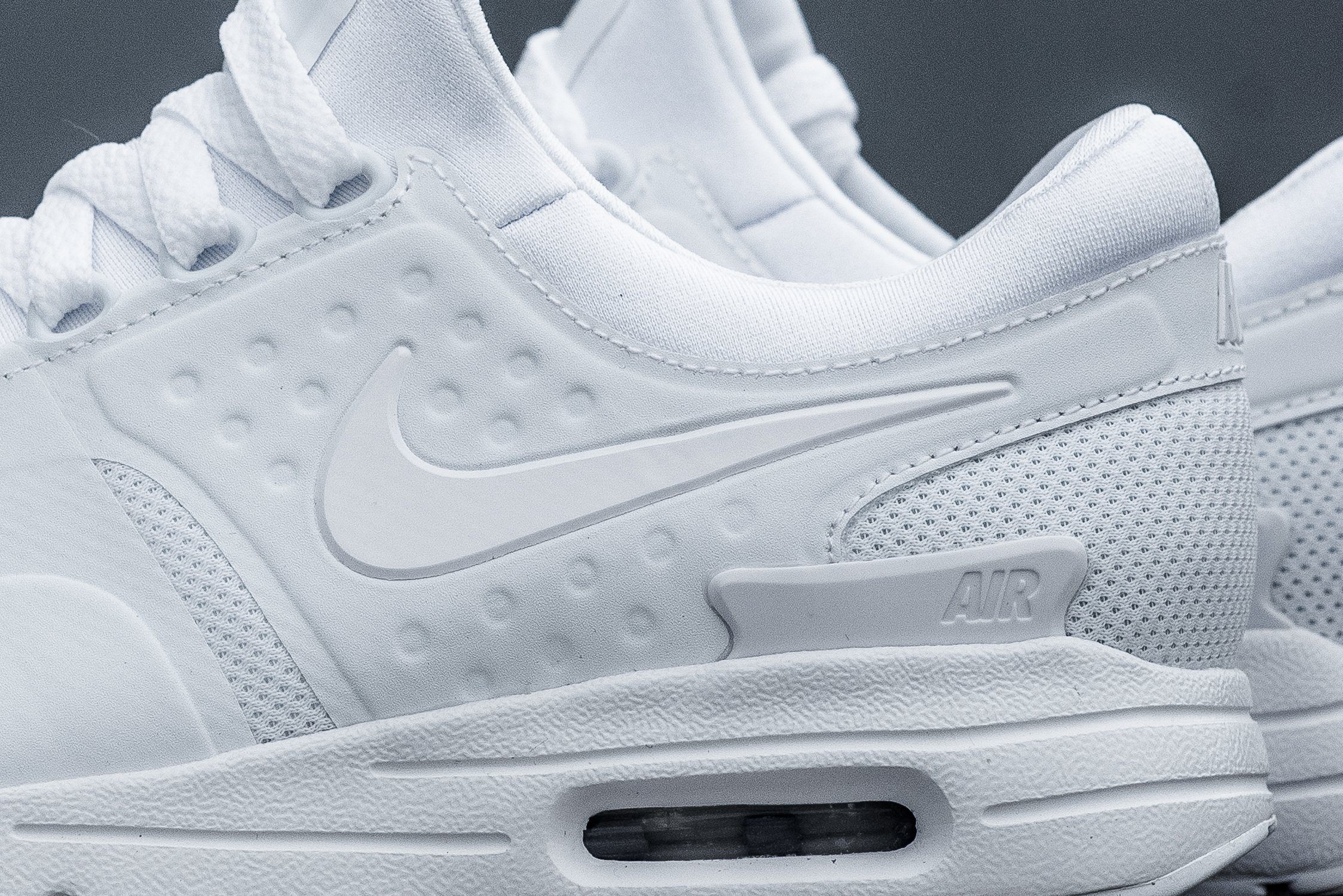 Nike Air Max Zero "Triple White"