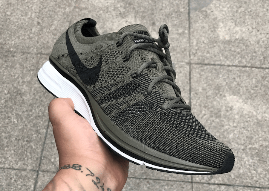 Nike Flyknit Trainer "Olive"