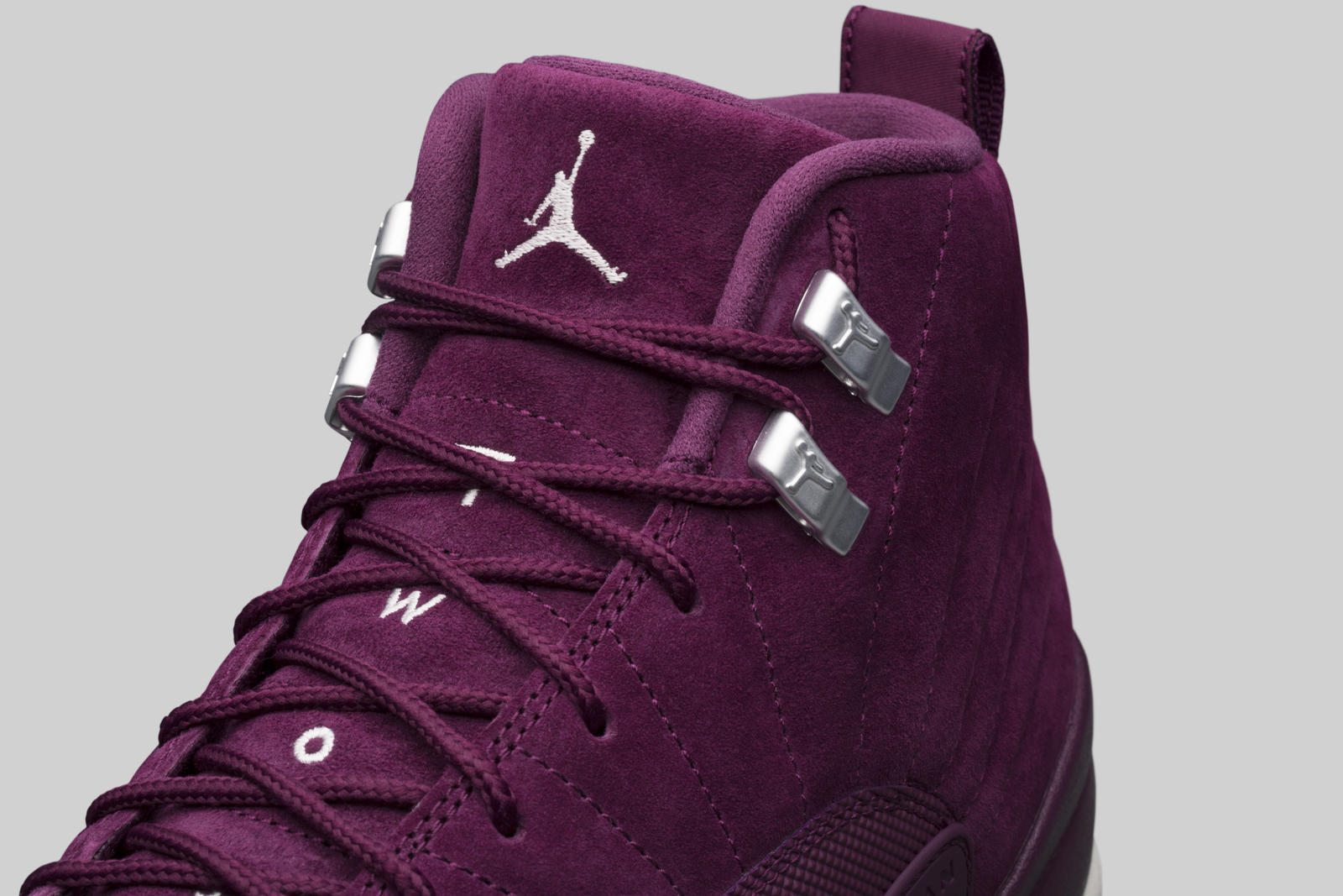 Air Jordan 12 "Bordeaux"