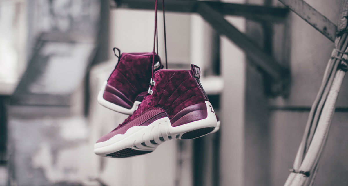 Air Jordan 12 "Bordeaux"