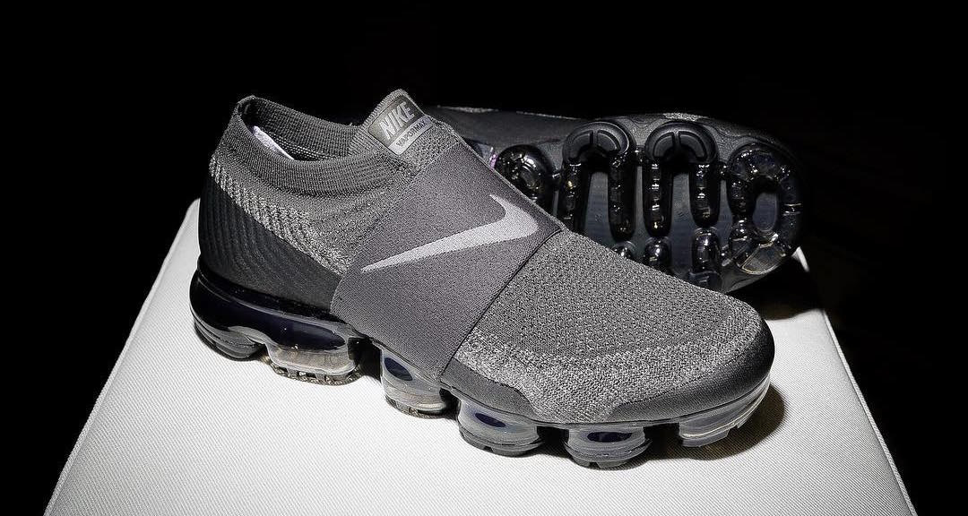 nike air vapormax with strap