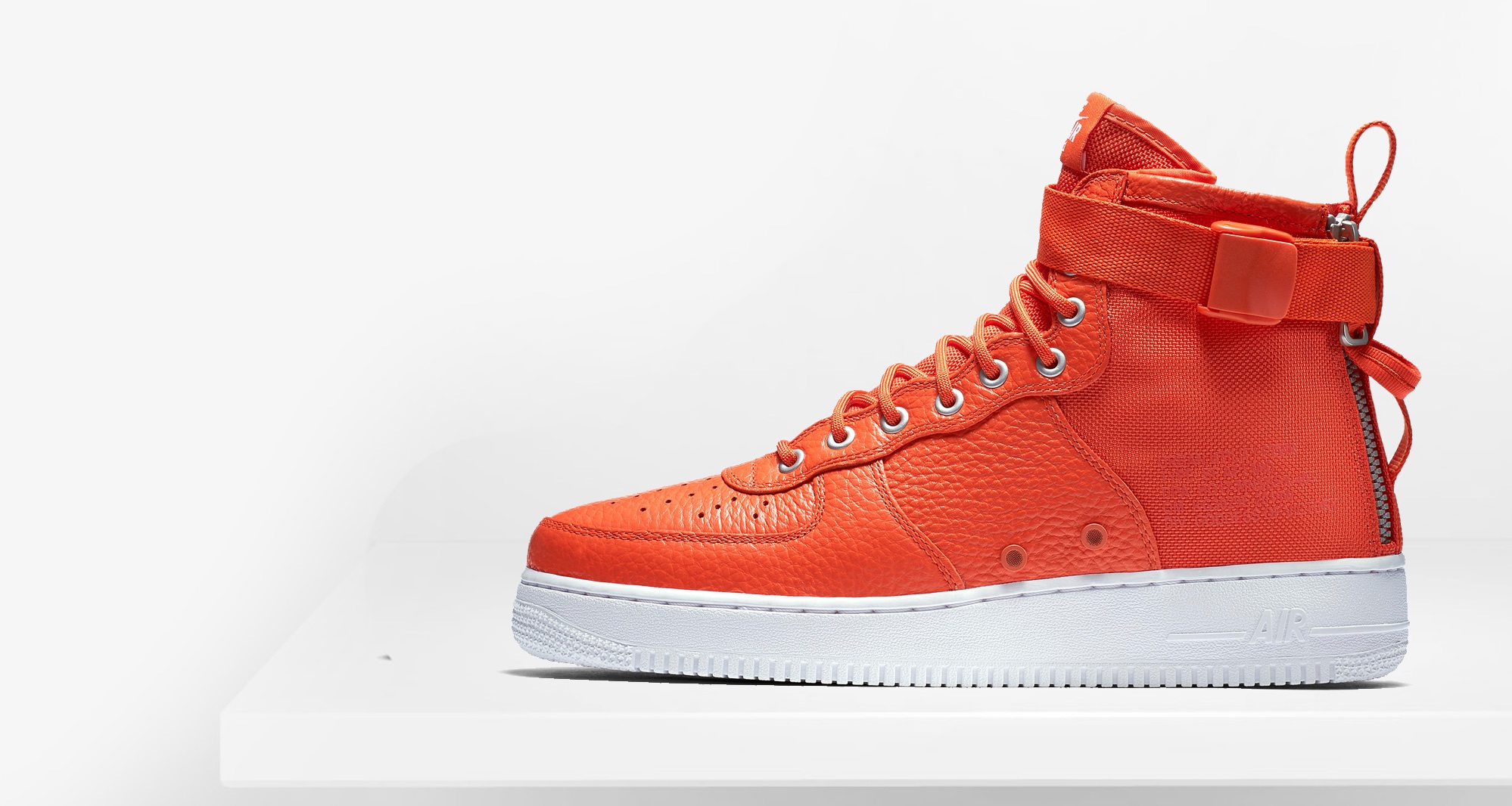 Nike SF-AF1 Mid "Team Orange"