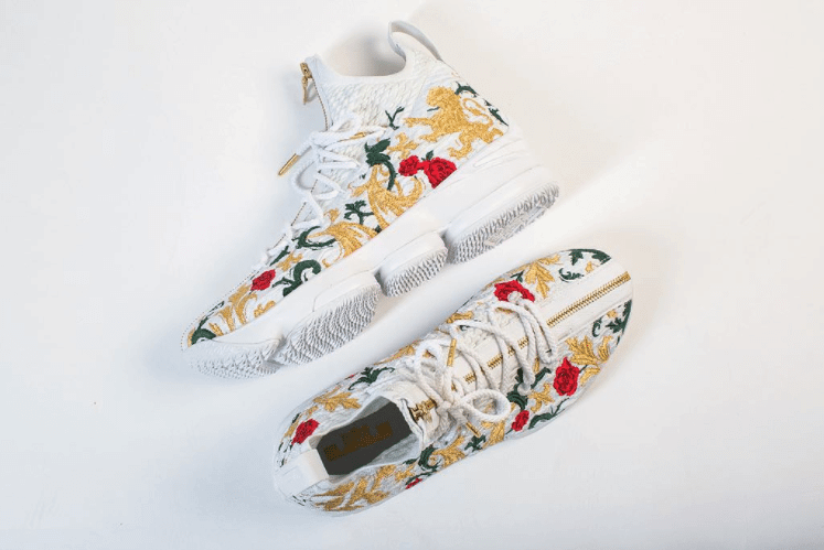 Nike LeBron 15 "Floral"