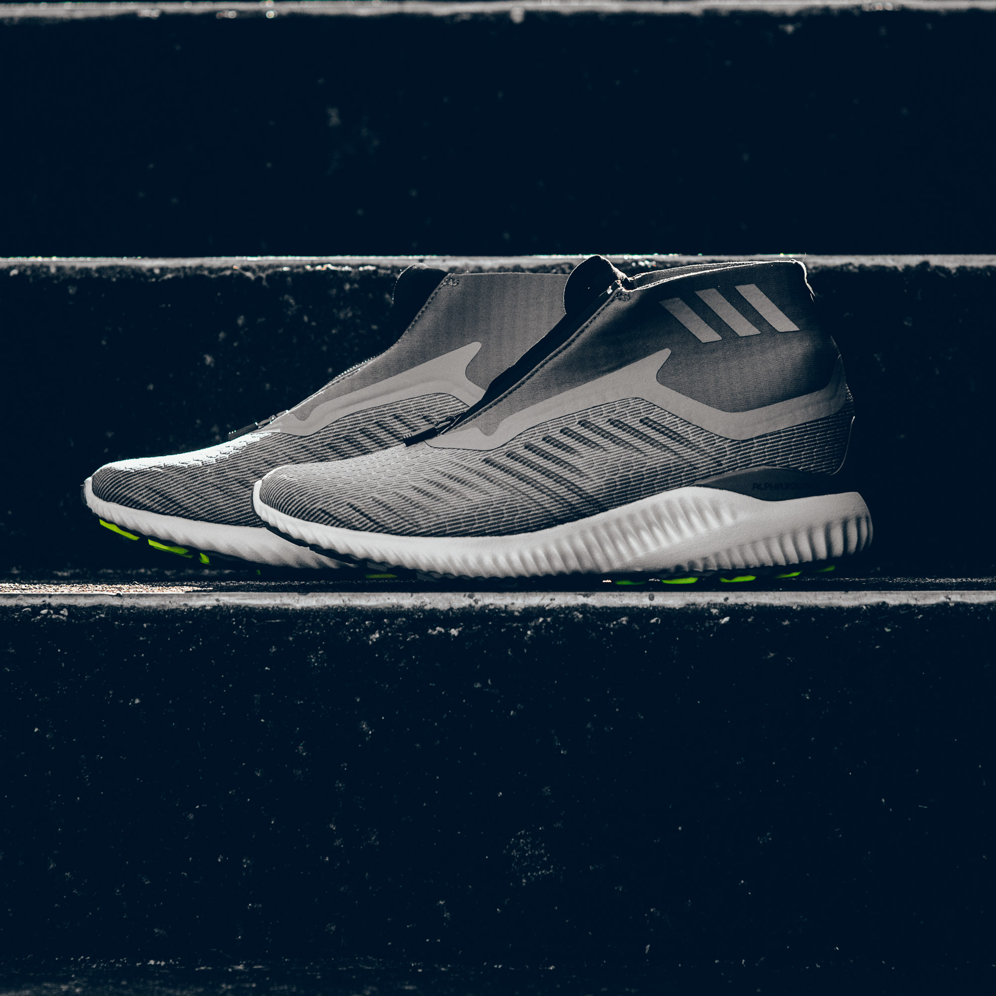 adidas alphabounce 5.8 zip