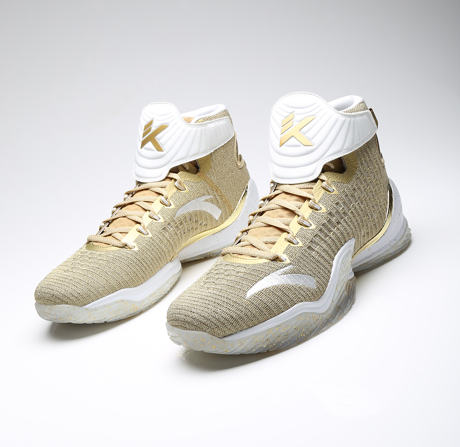 Klay thompson on sale anta kt3