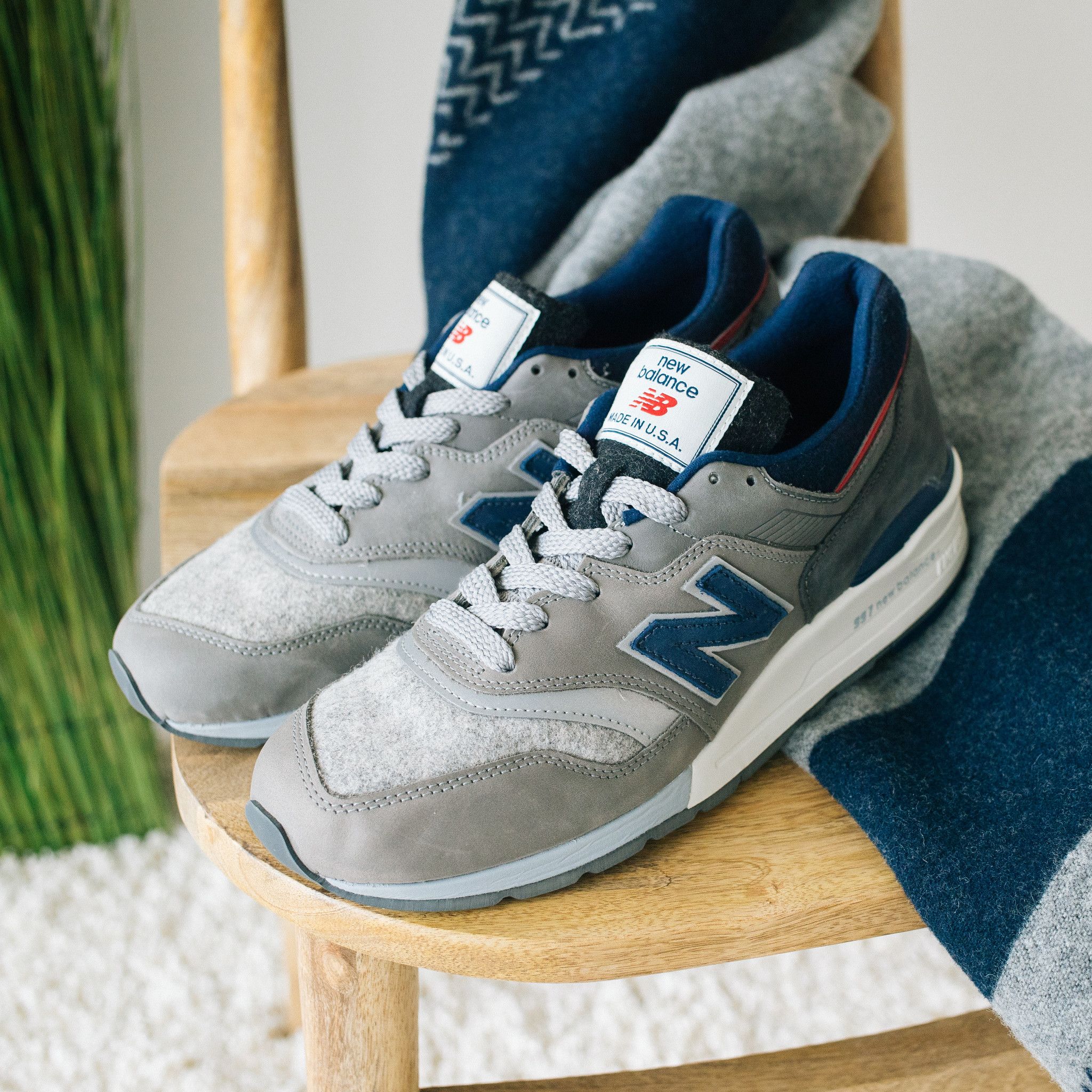 new balance 997 woolrich