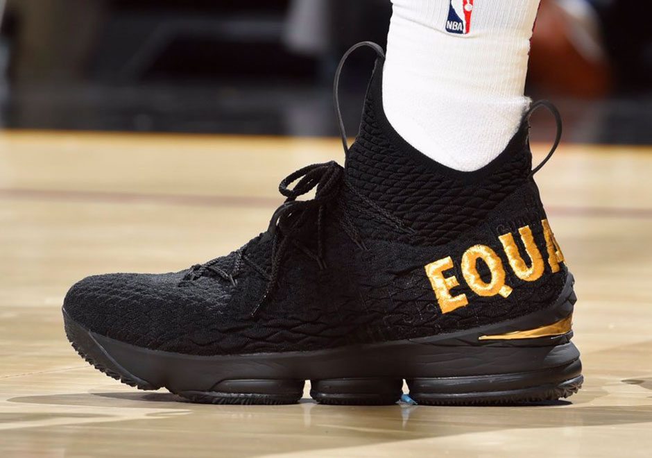 lebron 15 equality pe