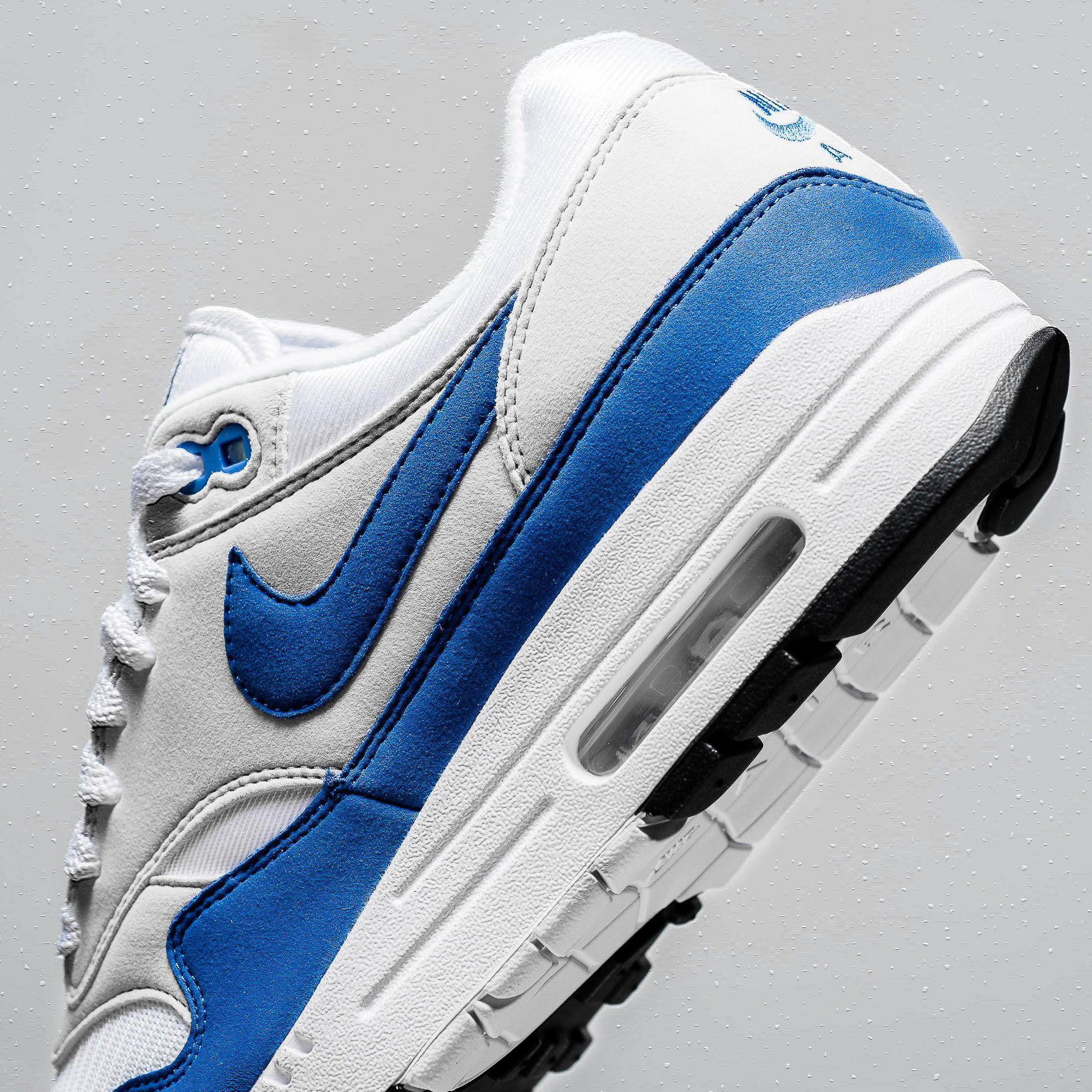 air max 1 royal black