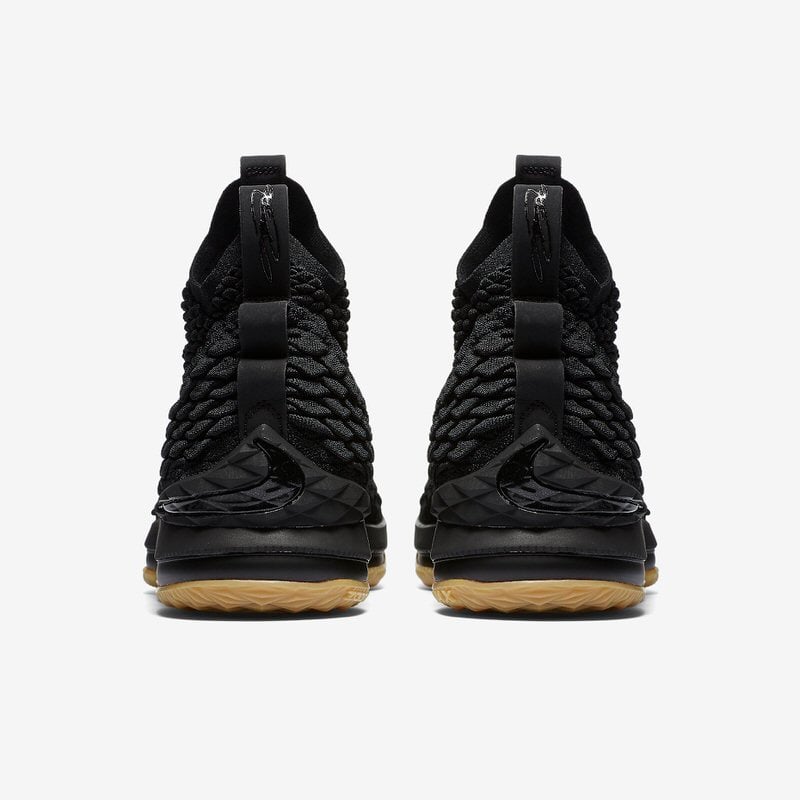 Nike LeBron 15 Black/Gum