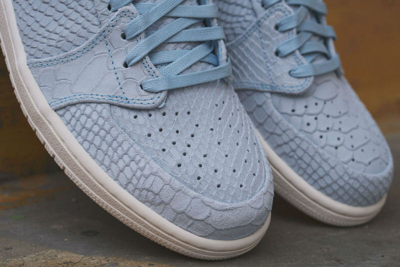 Air Jordan 1 Retro Low NS “Snakeskin” Ice Blue