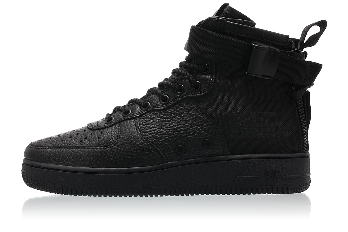 Nike SF-AF1 Mid "Triple Black"