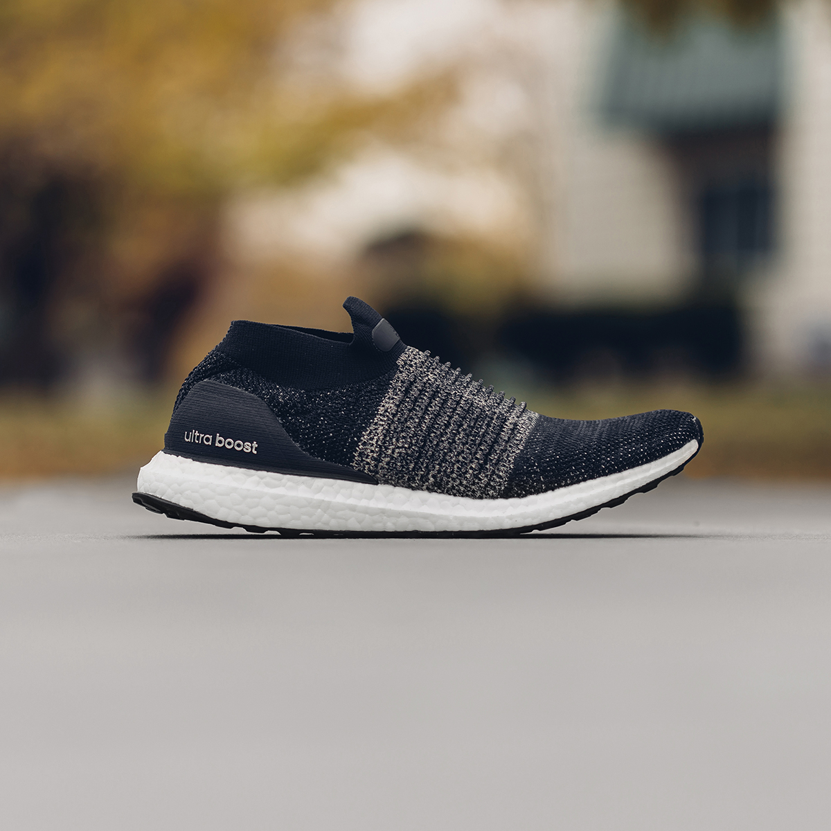 adidas ultra boost laceless legend ink