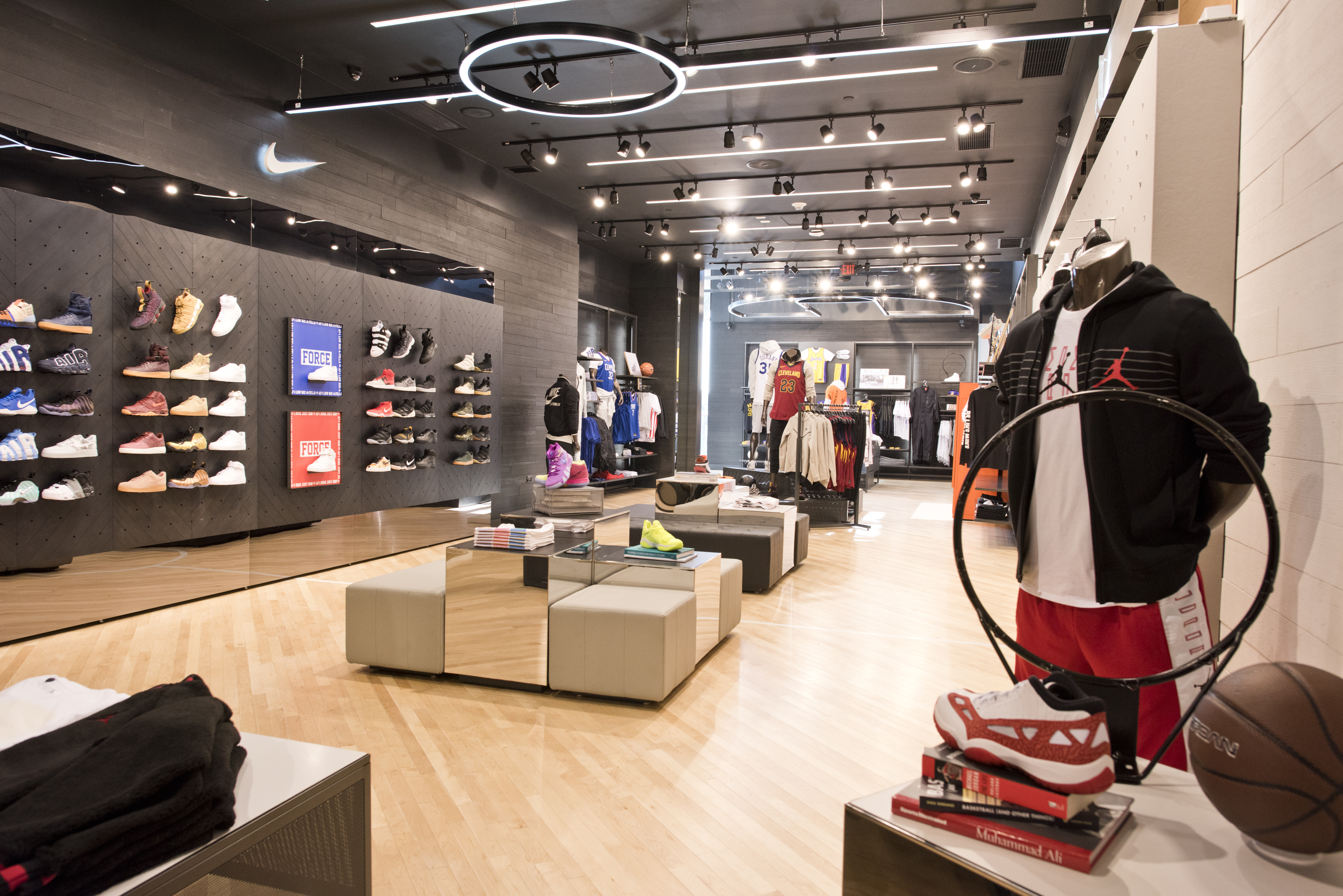 Nike store hollywood deals