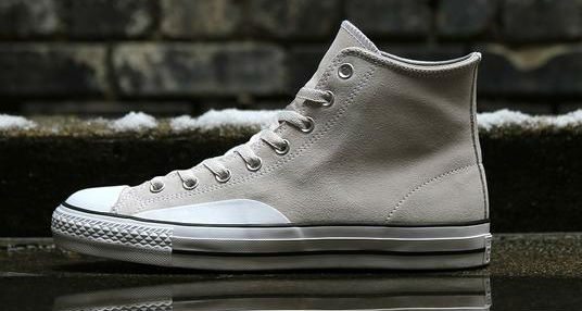 converse suede white