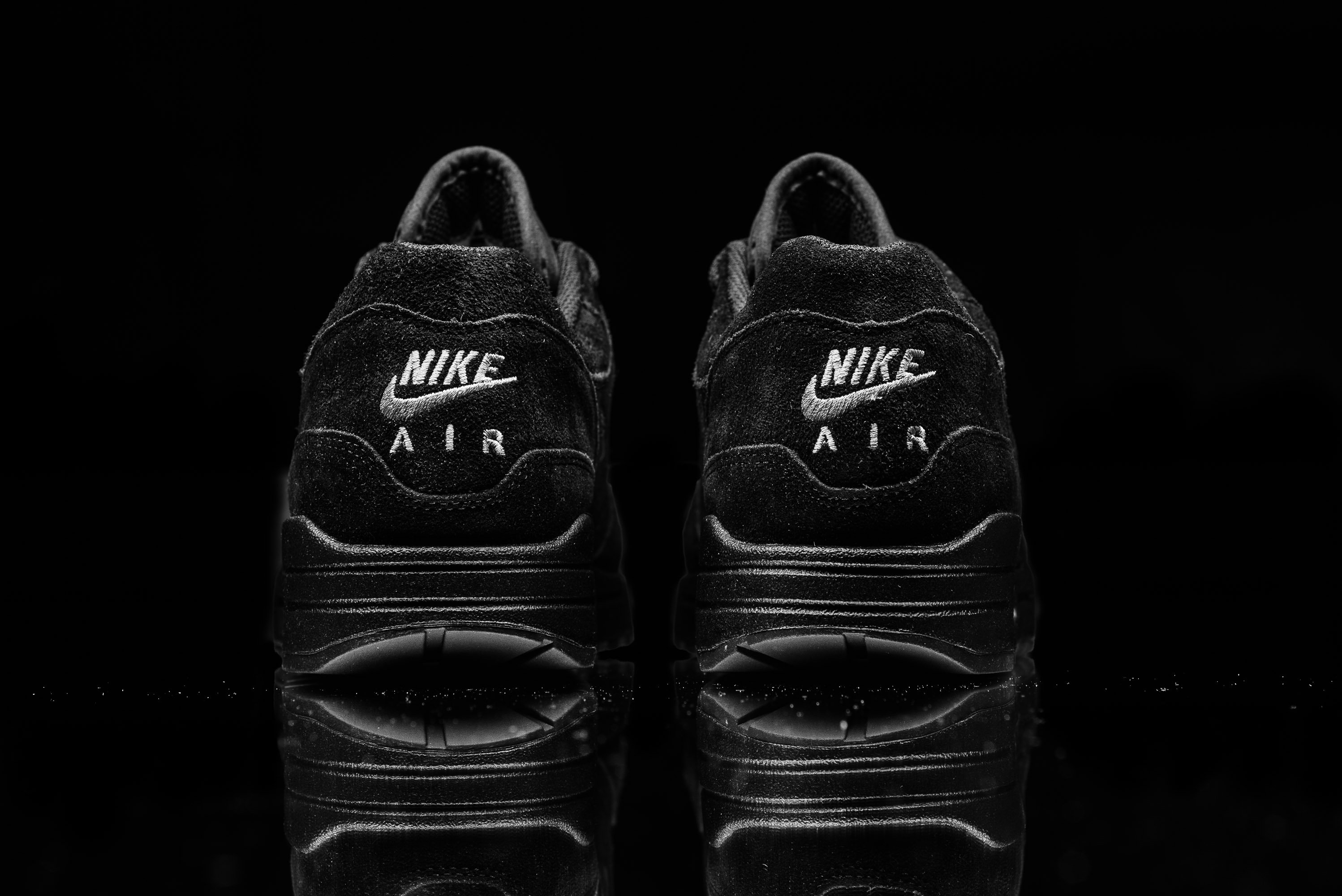 air max 1 jewel black chrome