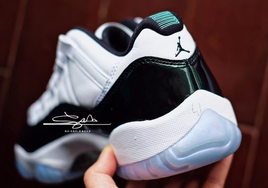 Air Jordan 11 Low "Easter"