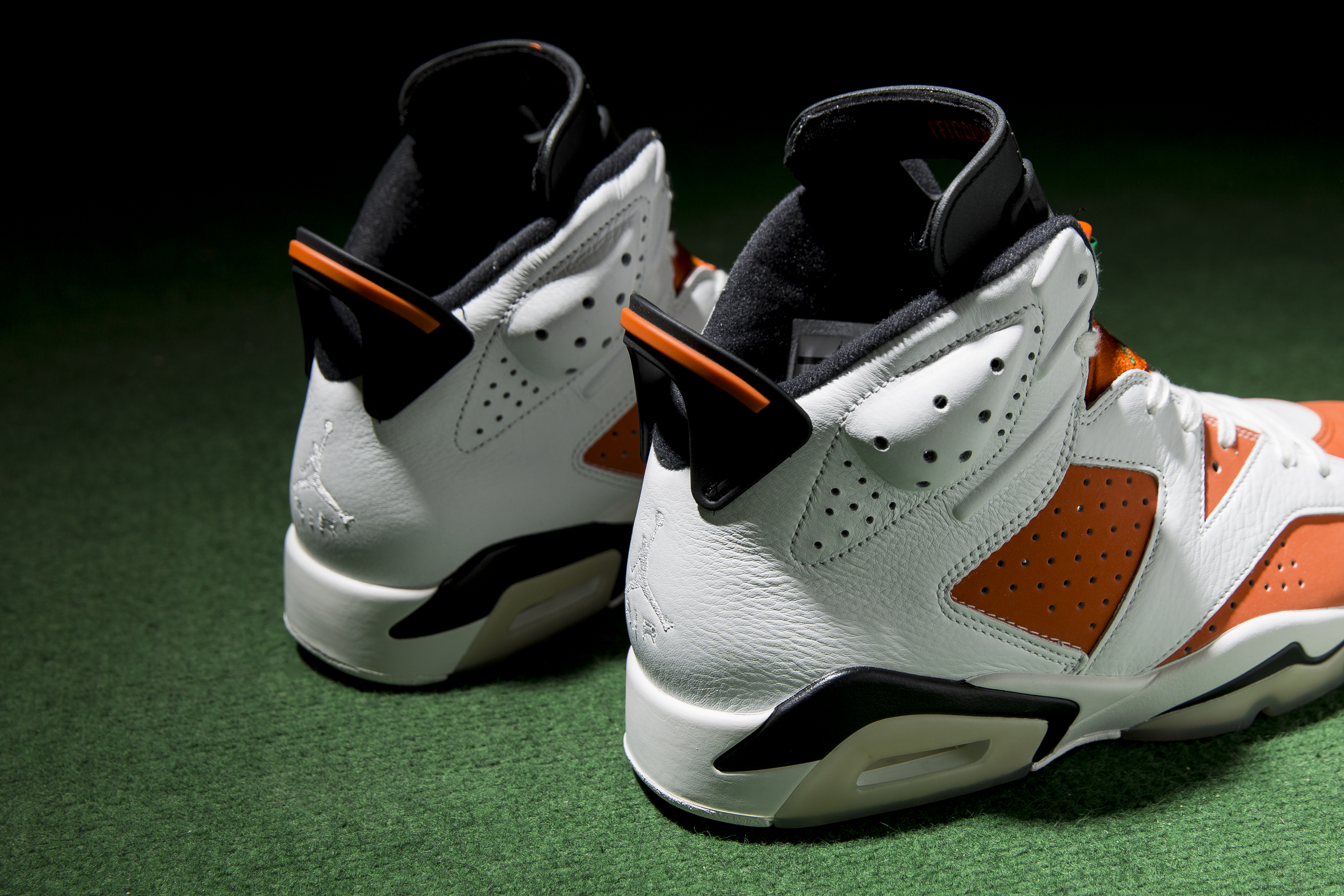 jordan 6 like mike