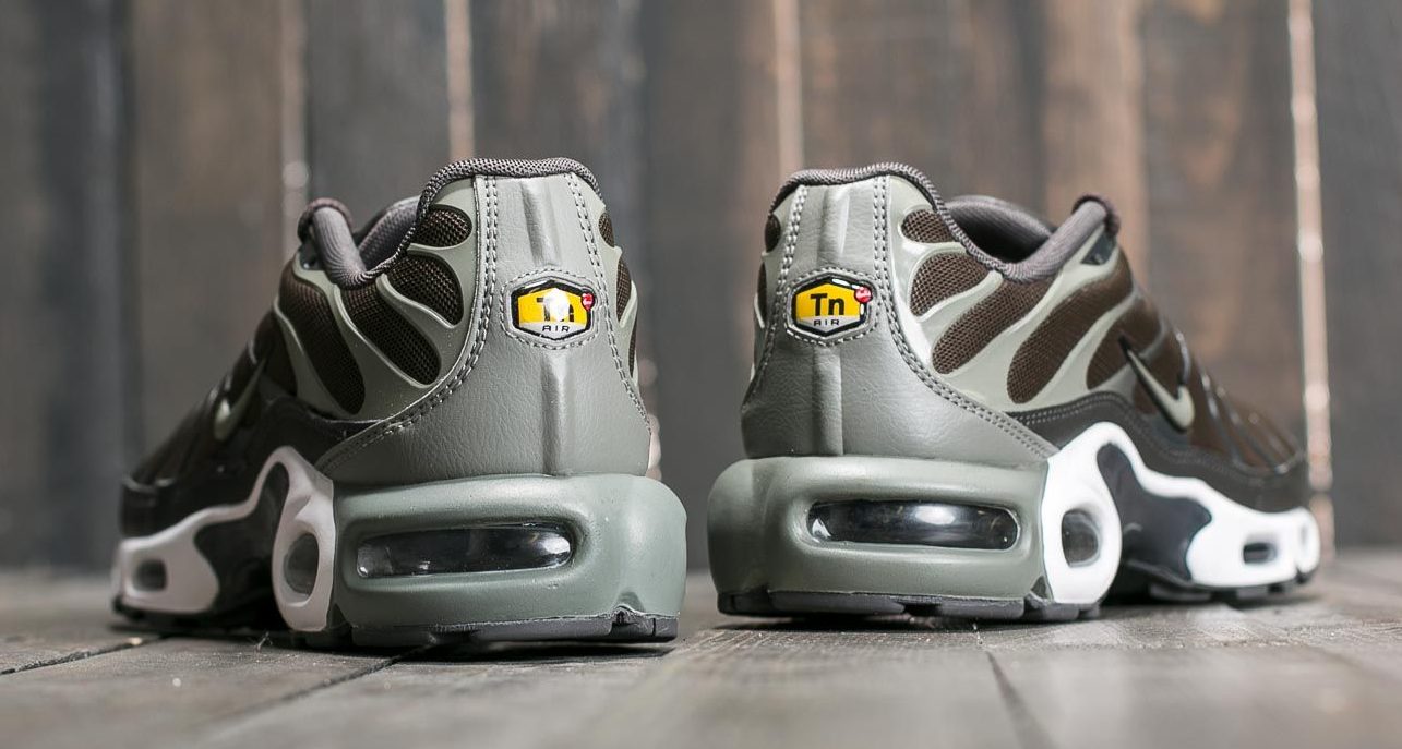 Nike Air Max Plus "Cargo Khaki"