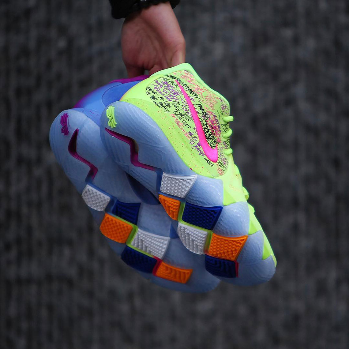 Nike Kyrie 4 "Confetti"