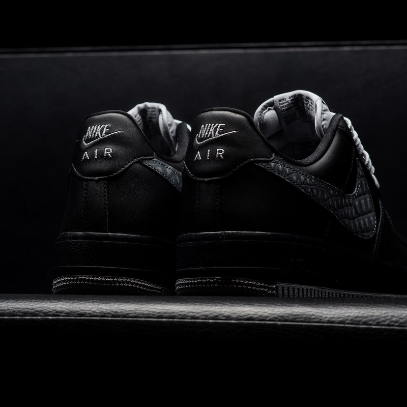 Nike Air Force 1 ’07 LV8 “Black/Cool Grey”