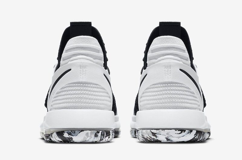 A New Black And White Colorway Of The Nike KD 10 •