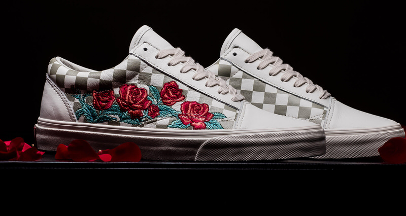 vans rose embroidery old skool