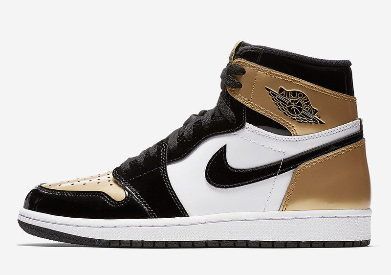 Air Jordan 1 "Gold Toe"