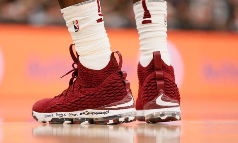 lebron 15 pe