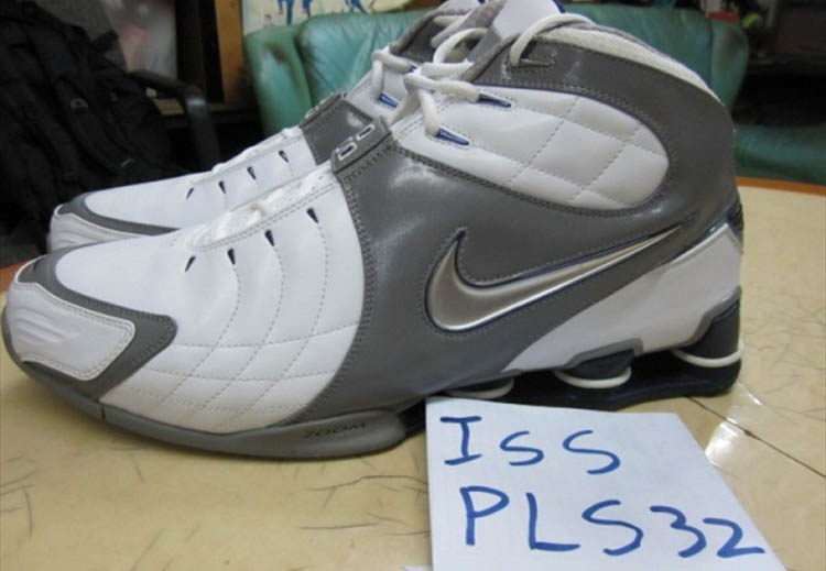 Vince Carter Ranks His Top 10 Dunks We Spotlight the Shoes Nice Kicks