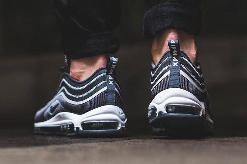 Nike Air Max 97 Ultra “Pure Platinum” 